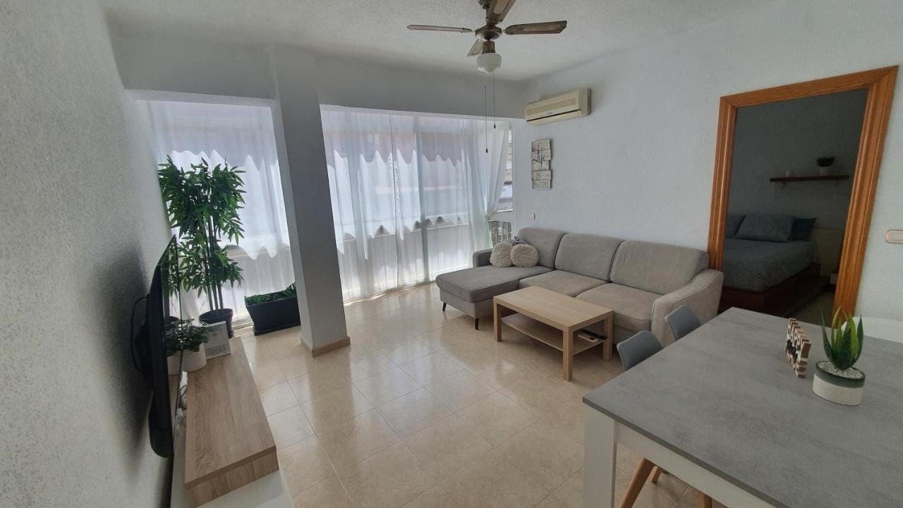 Apartamento Centro Playa Estacion De Tren Malaga Exterior photo