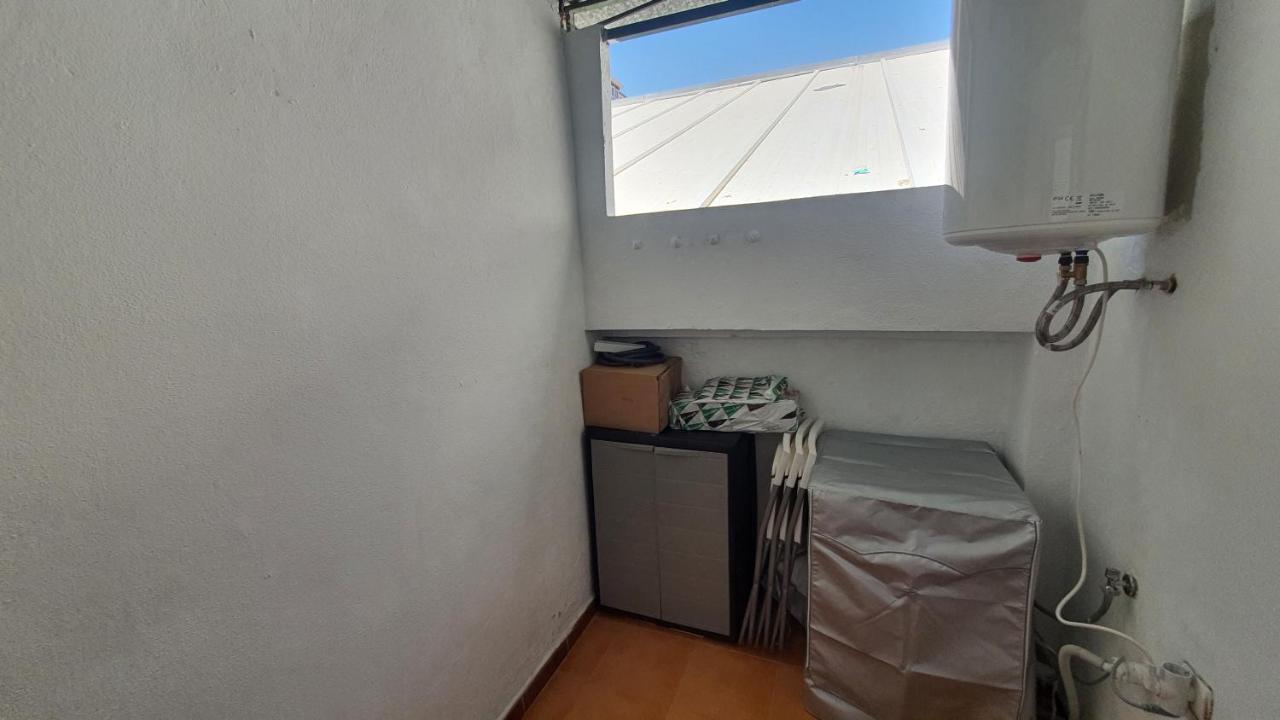 Apartamento Centro Playa Estacion De Tren Malaga Exterior photo